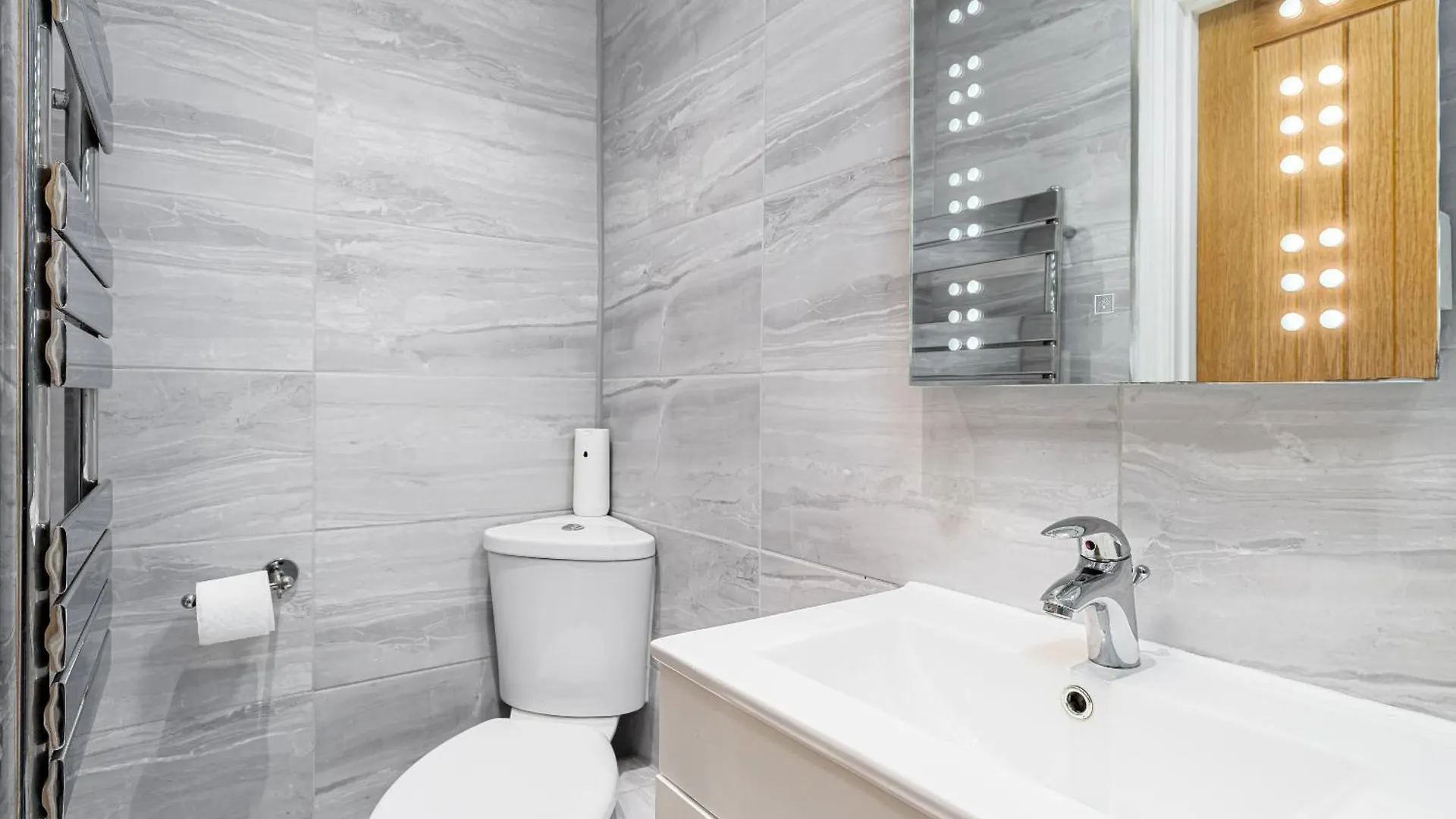 Ryam Suites London 2*,  Storbritannien