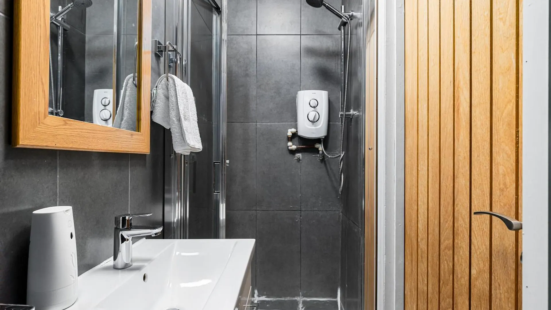Bed & Breakfast Ryam Suites London