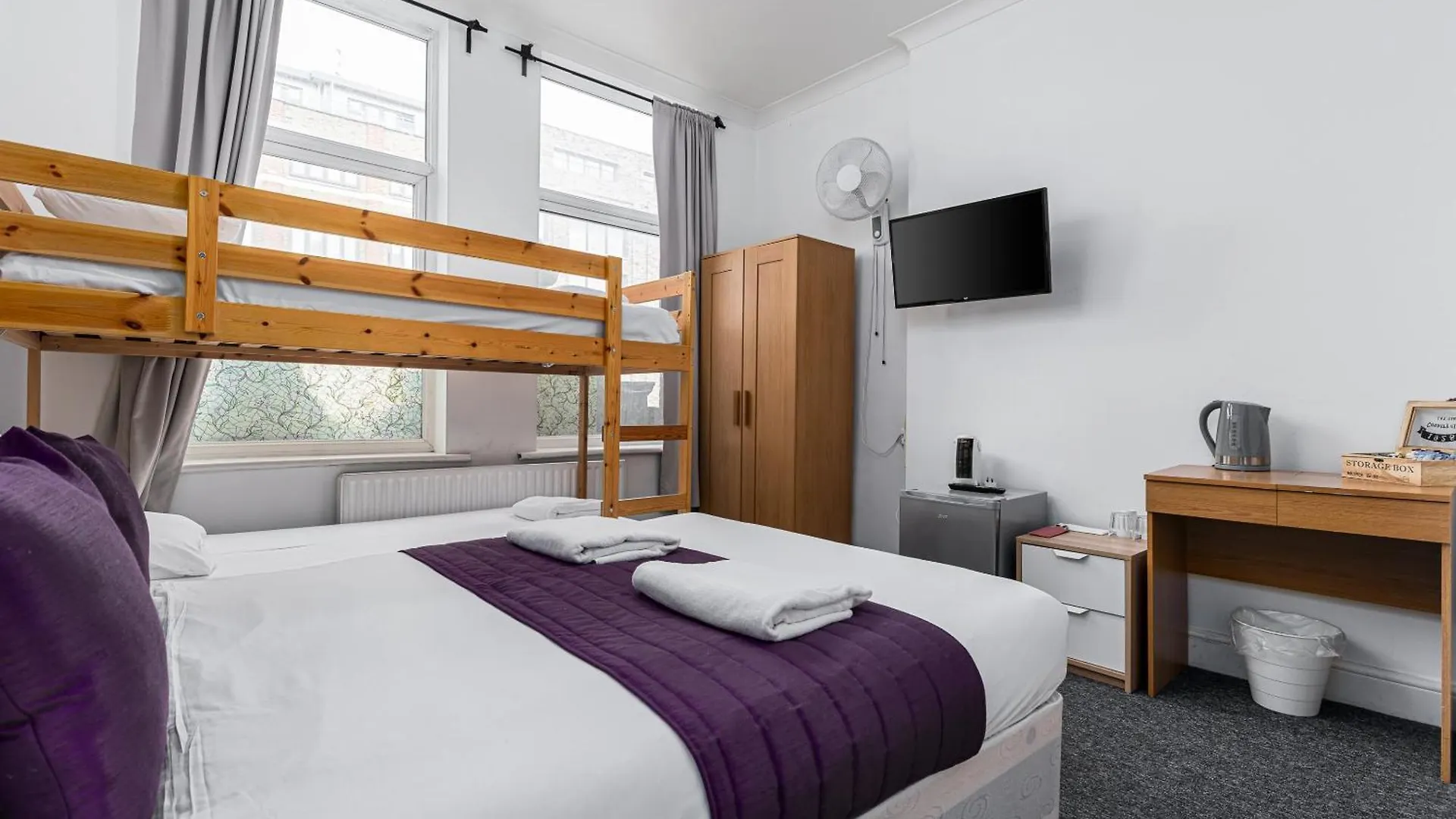 Ryam Suites London 2*,
