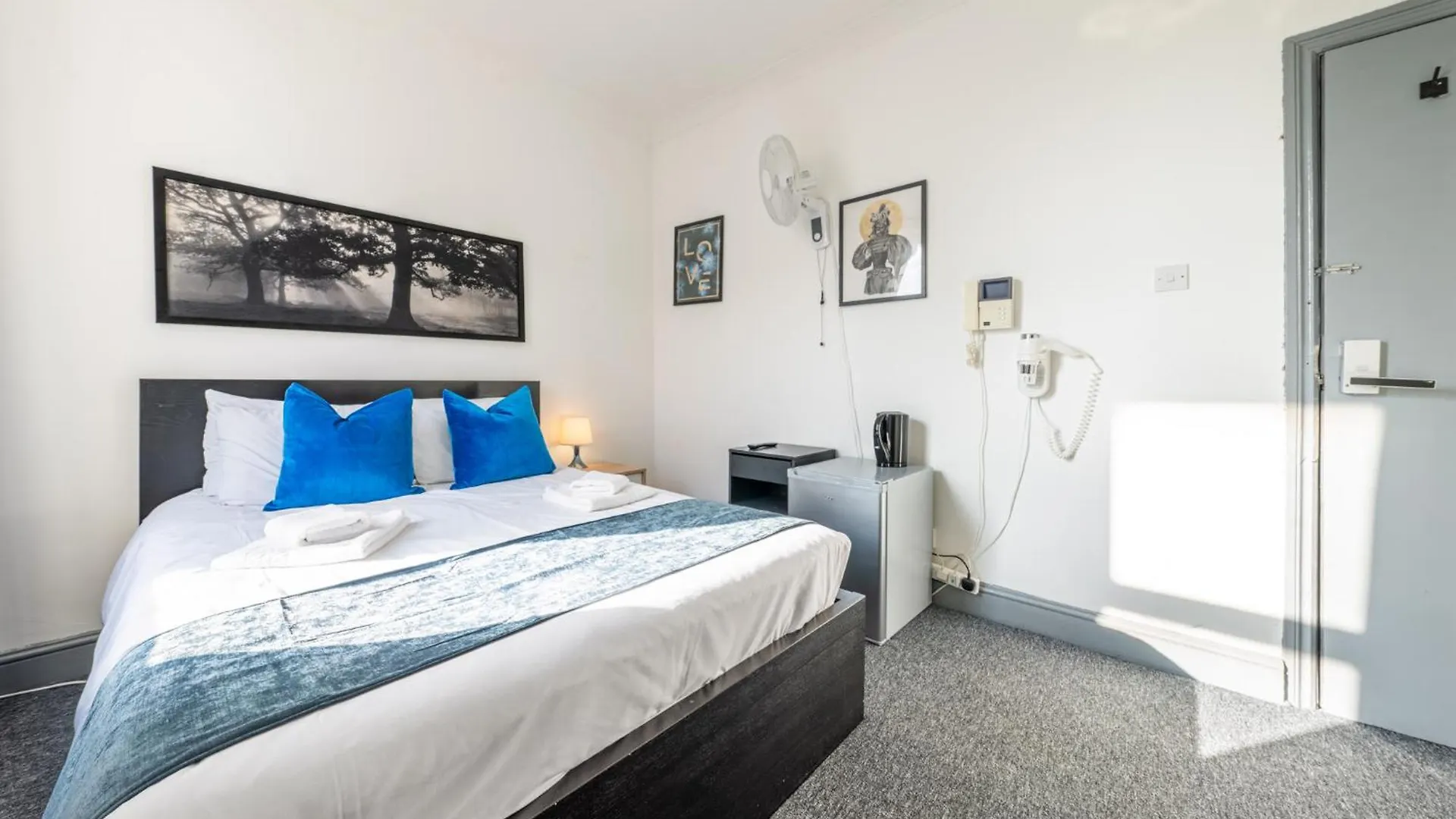 Ryam Suites London 2*,  United Kingdom