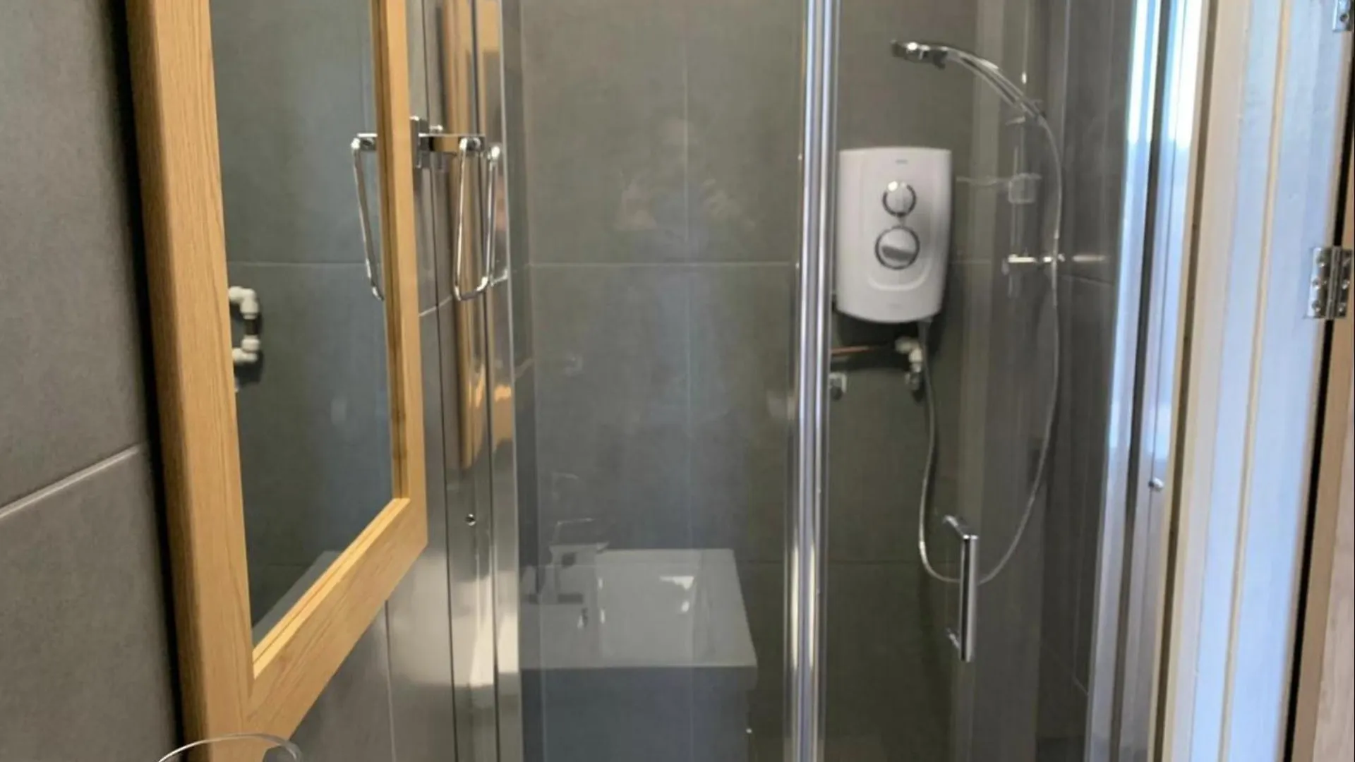 Ryam Suites London Bed & Breakfast