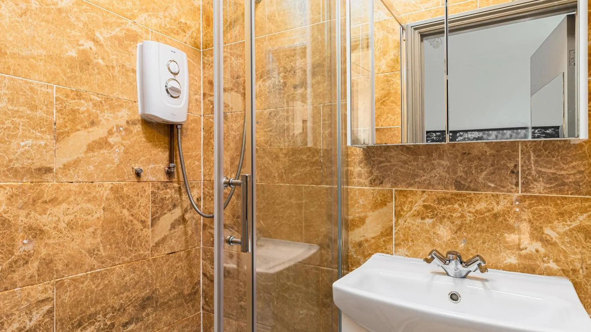Ryam Suites London