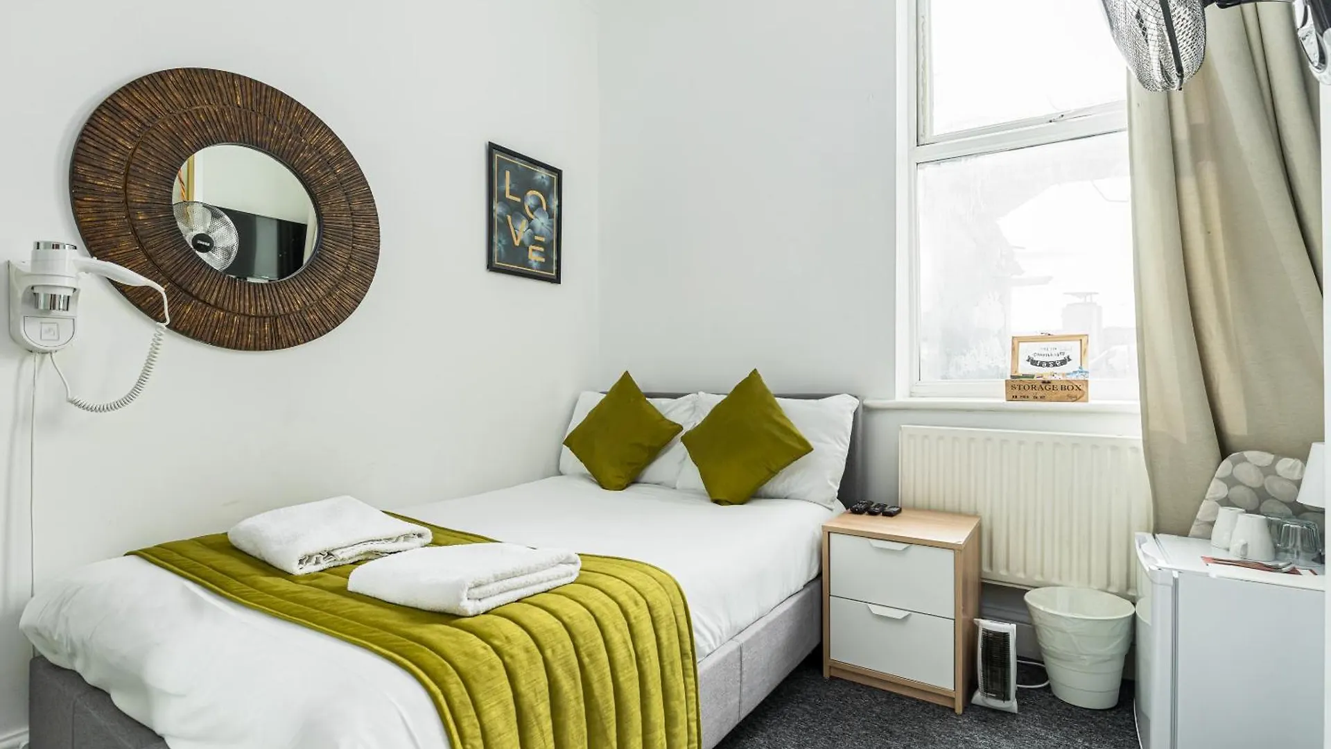 Ryam Suites London Bed & Breakfast